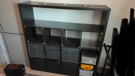 Kallax Regal Ikea 4x4 schwarz inkl. Beleuchtung und Vitrine