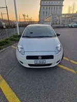 Fiat Punto, Jahrgang 2011, wenig Kilometer, Top Zustand! 
