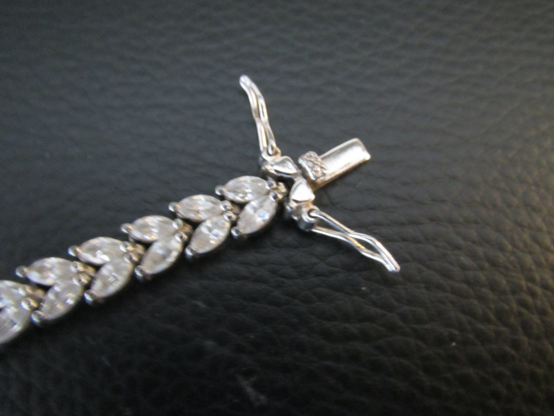 Armbänder & -reifen: ARMBAND SILBER – Gebraucht aus Zumikon von Gung 2