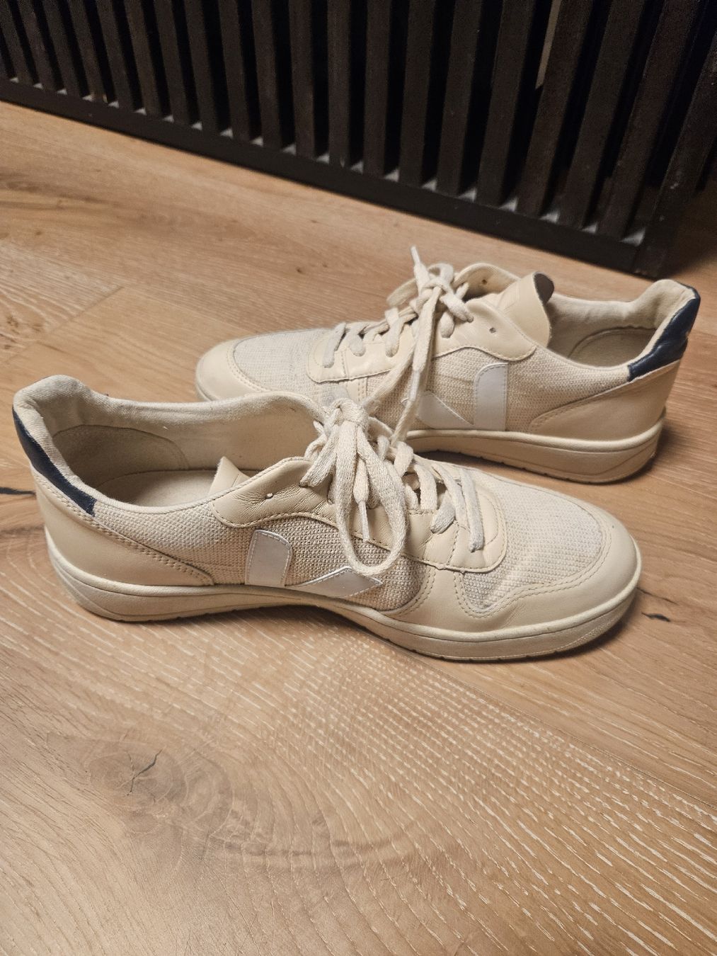 Veja Herrenschuhe: VEJA Herren Sneaker Gr. 43 – Gebraucht aus Aathal-Seegräben von 911rs 3