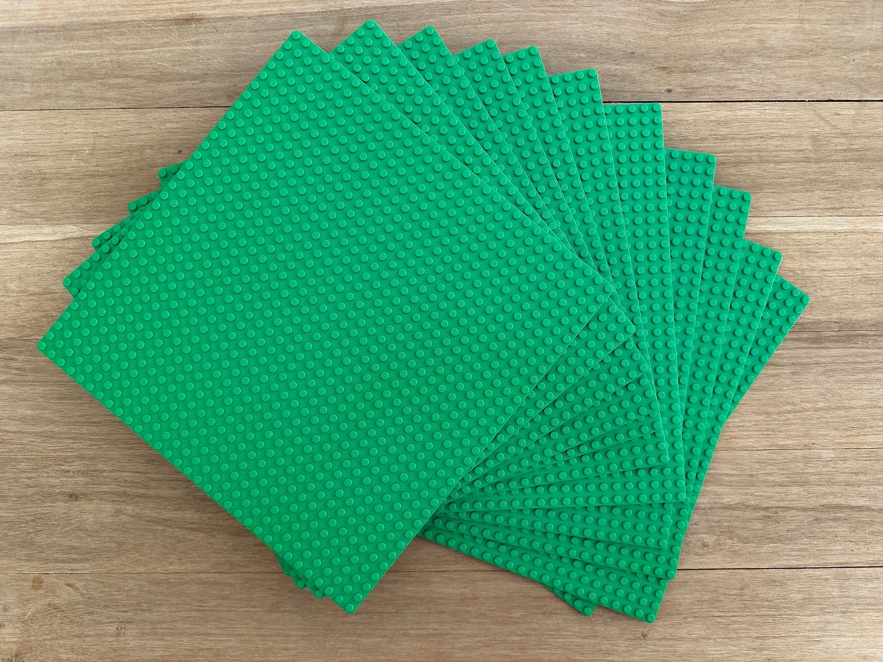 Lego Giocattoli: Lego Grundplatten 3811 + weitere Grundplatten – Usato da Baar venduto da Pizzaconnection