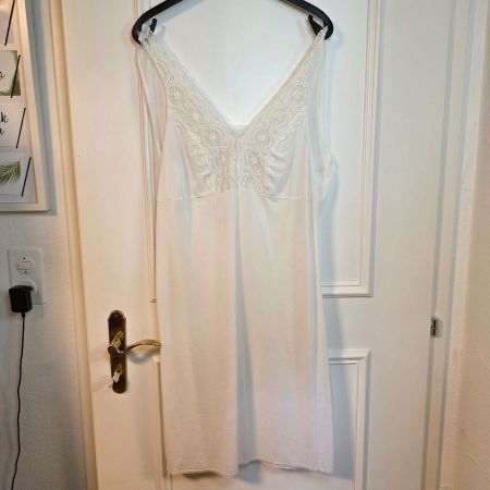 Vintage Nachtkleid mit Spitze Gr. L/XL 🤍✨