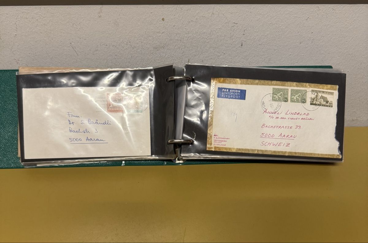 Tutti i francobolli: Briefmarken Album mit Briefen  – Usato da Schlieren venduto da Freundlich02