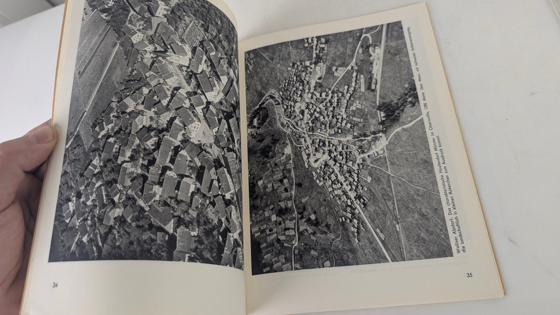 Libri: Schweizer Heimatbücher: Das Schweizer Dorf 1948 – Usato da Zürich venduto da axolottchen 6