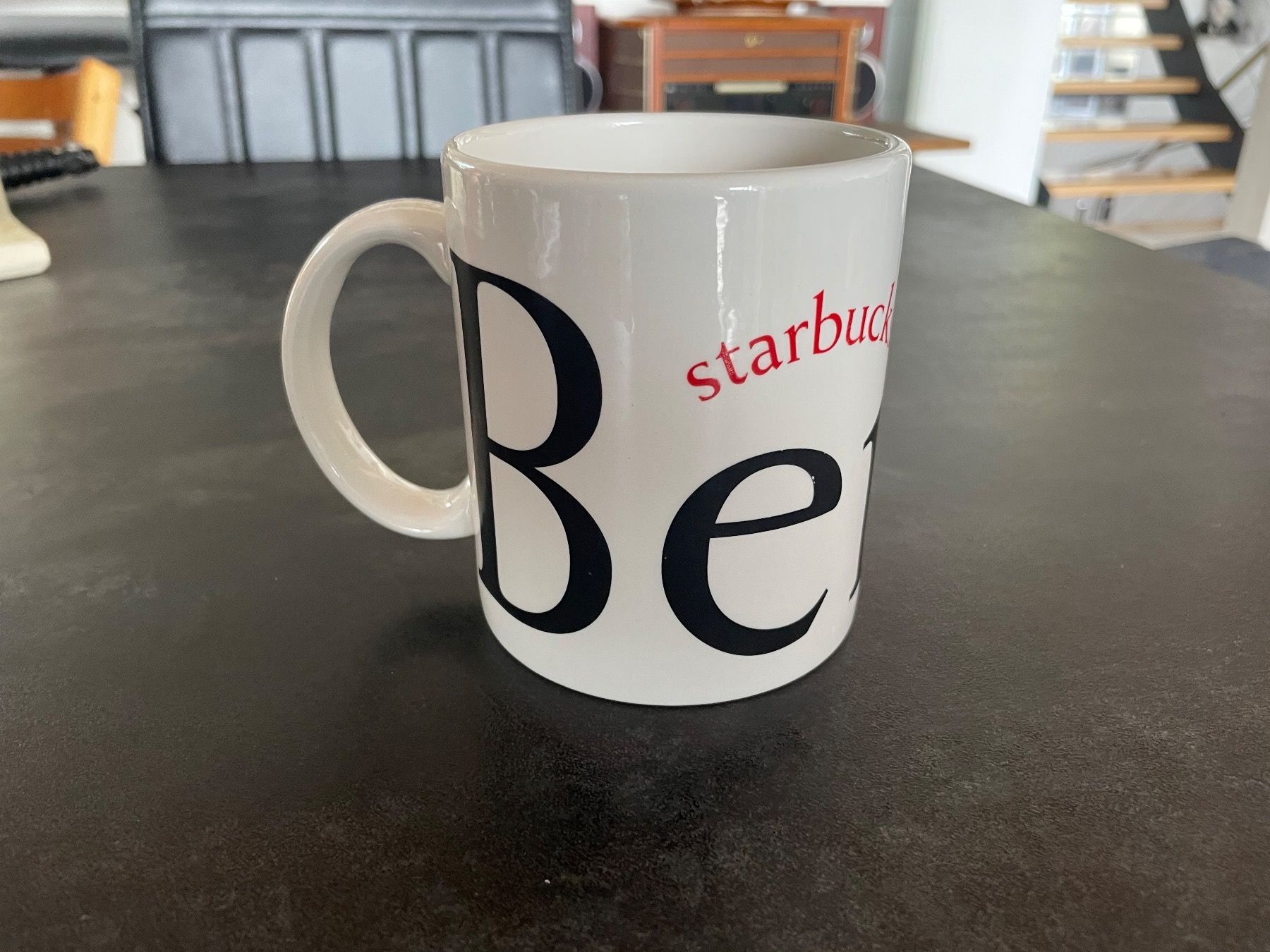 Starbucks Tassen: Tasse « Mug » Starbucks Bern – Gebraucht aus Vallamand von Bricbracbroc82