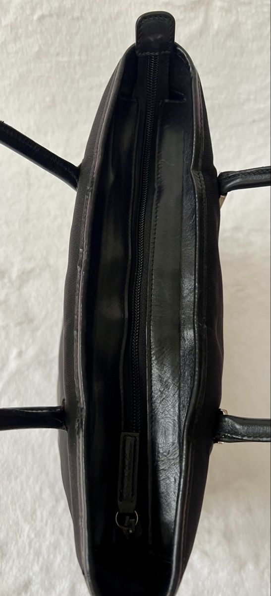 Gucci Taschen: Gucci Shopper Tasche Nylon schwarz Lederelemente – Gebraucht aus Zürich von ClosetKTT 3