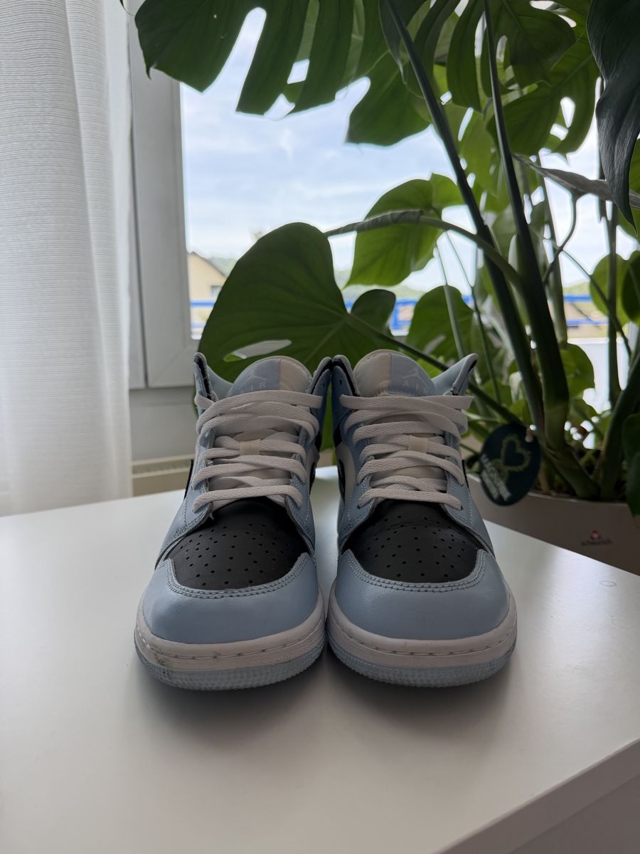 Jordan Scarpe da uomo: JORDAN 1 MID ICE BLUE (GS), 39 – Nuovo (secondo la descrizione) da Thayngen venduto da Fxbienne 4