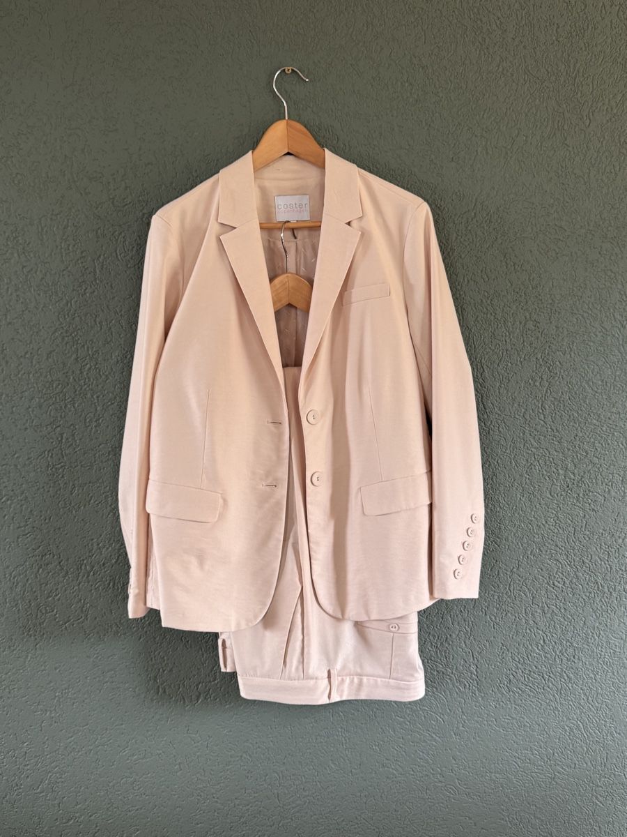 Completi & Tailleur: COSTER COPENHAGEN / Costume beige – Usato da St-Prex venduto da DealsByMom