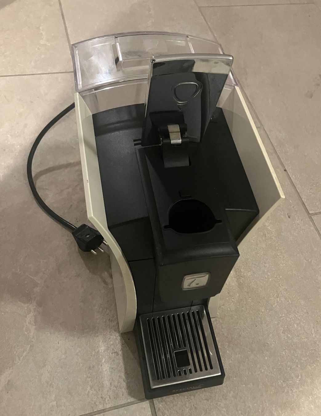 Küchengeräte: Machine à thé Nespresso – Neu (gemäss Beschreibung) aus Froideville von Pascas 3