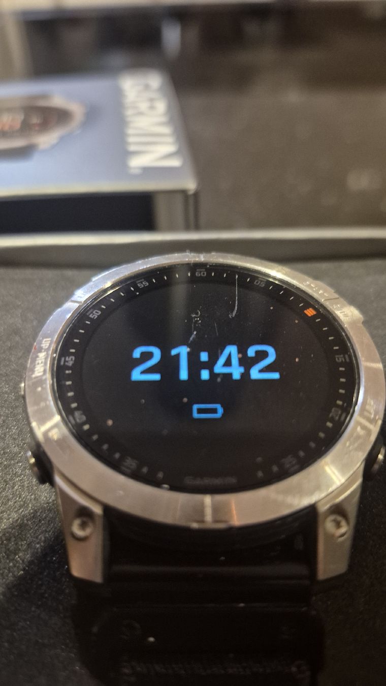Garmin Montres: Garmin Epix Gen 2 Smartwatch – D'occasion à Wikon par MaxandMax 3