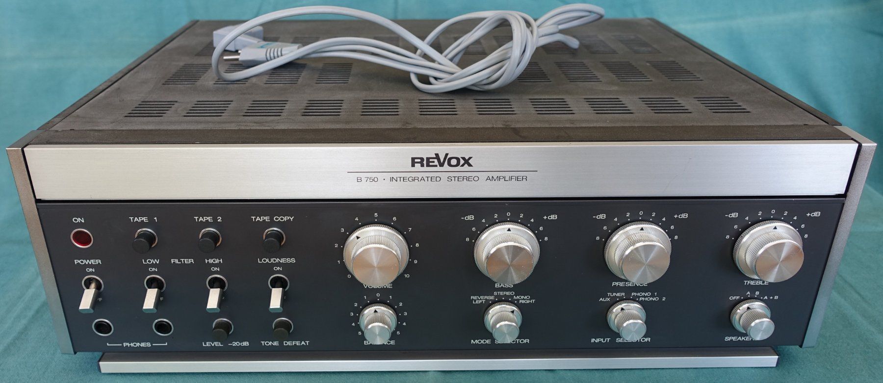 Revox Amplificatori: Revox B 750 MK I Verstärker – Difettoso da Lohn-Ammannsegg venduto da Vizechef