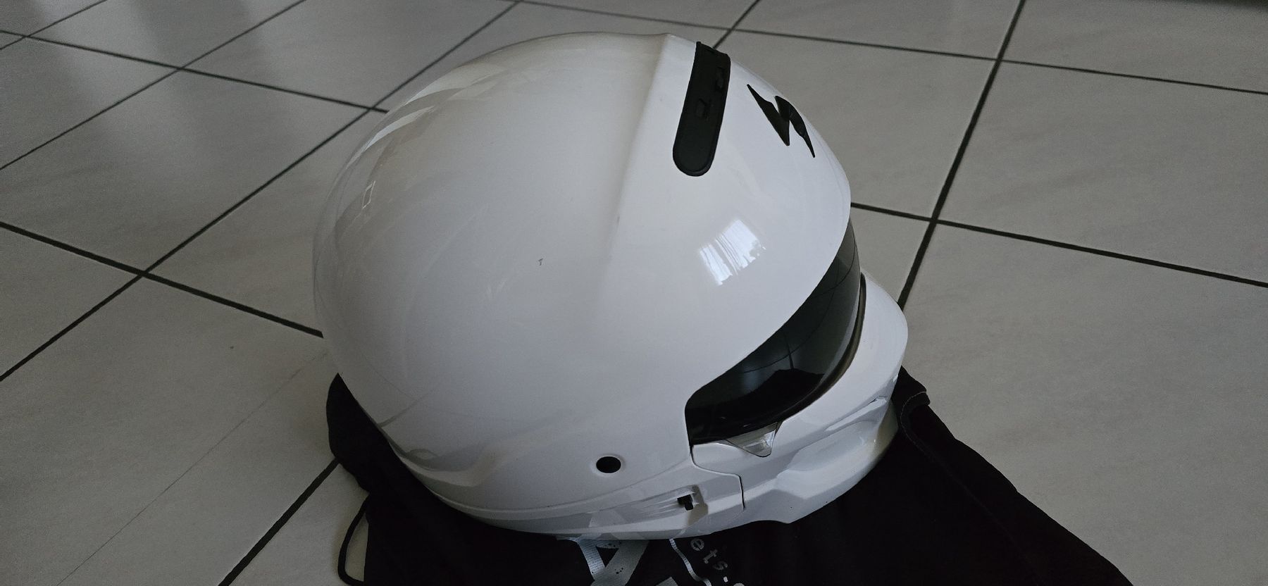 Caschi & visiere: Casque Exo Combat taille XL – Usato da Siviriez venduto da gad_6pqg 1