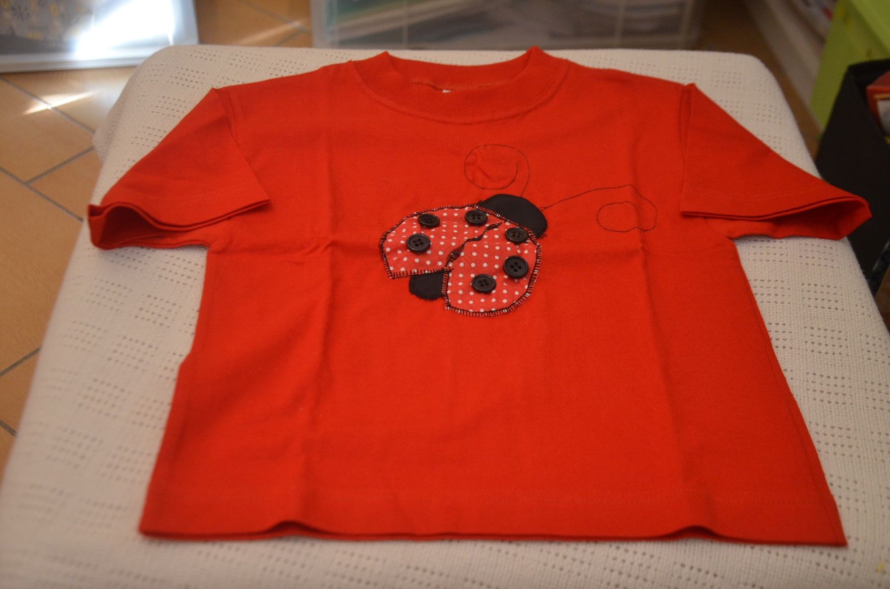 Camicette, T-shirt & Top: TAILLE 98 - T-SHIRT NEU – Nuovo e nell'imballaggio originale da Chiasso venduto da Dolly015