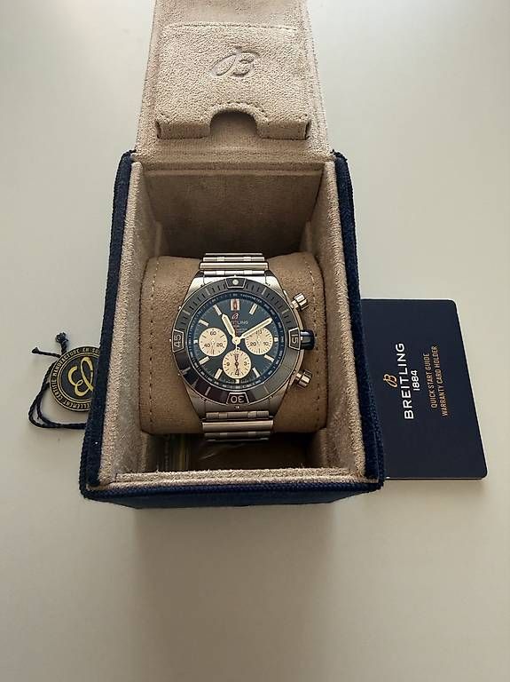 Breitling Montres: Breitling Super Chronomat B01 44 – D'occasion à Zürich par timeio 1