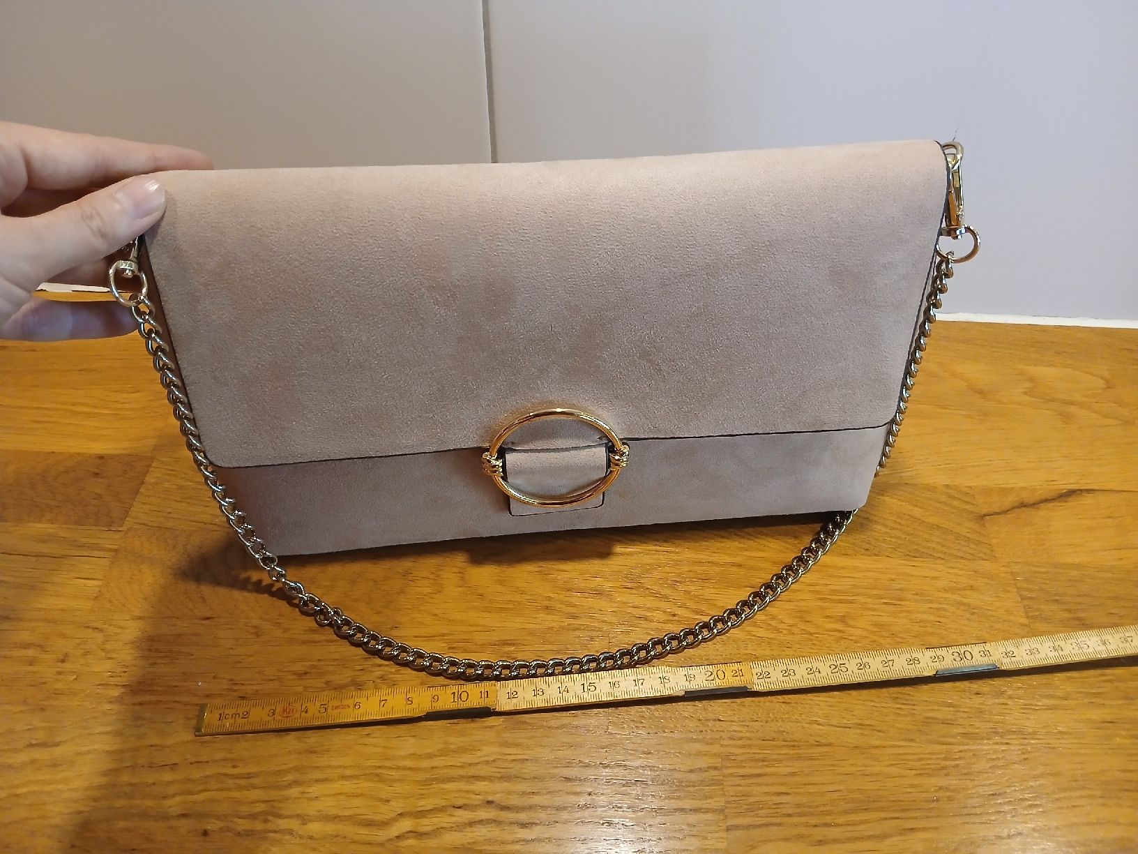 H&M Borse da donna: Handtasche – Usato da Reutigen venduto da CorinaAeschlimann 5