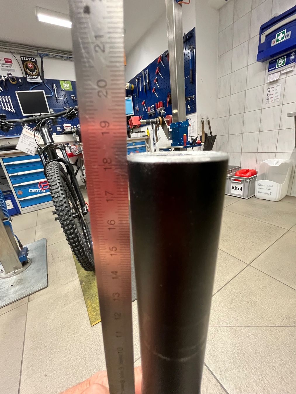 Rockshox Ersatzteile: RockShox ZEB Ultimate 160mm – Gebraucht aus Zermatt von  6