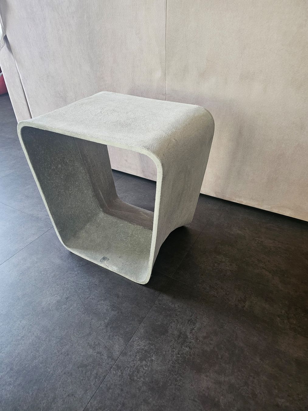 Tavoli: Table appoint béton - Design – Usato da Château-d'Oex venduto da bla_b6mv 4