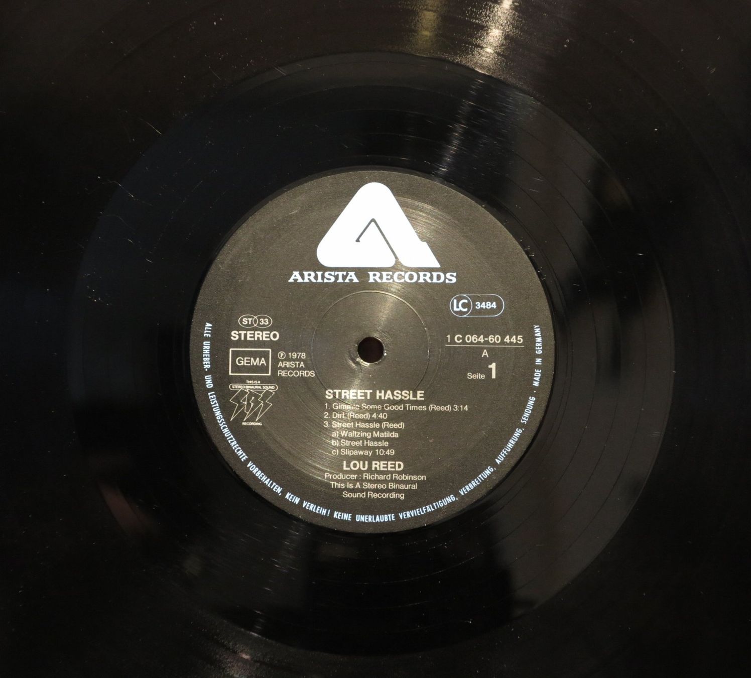 Dischi in vinile: Lou Reed - Street Hassle / LP – Usato da Zürich venduto da Naim60 2