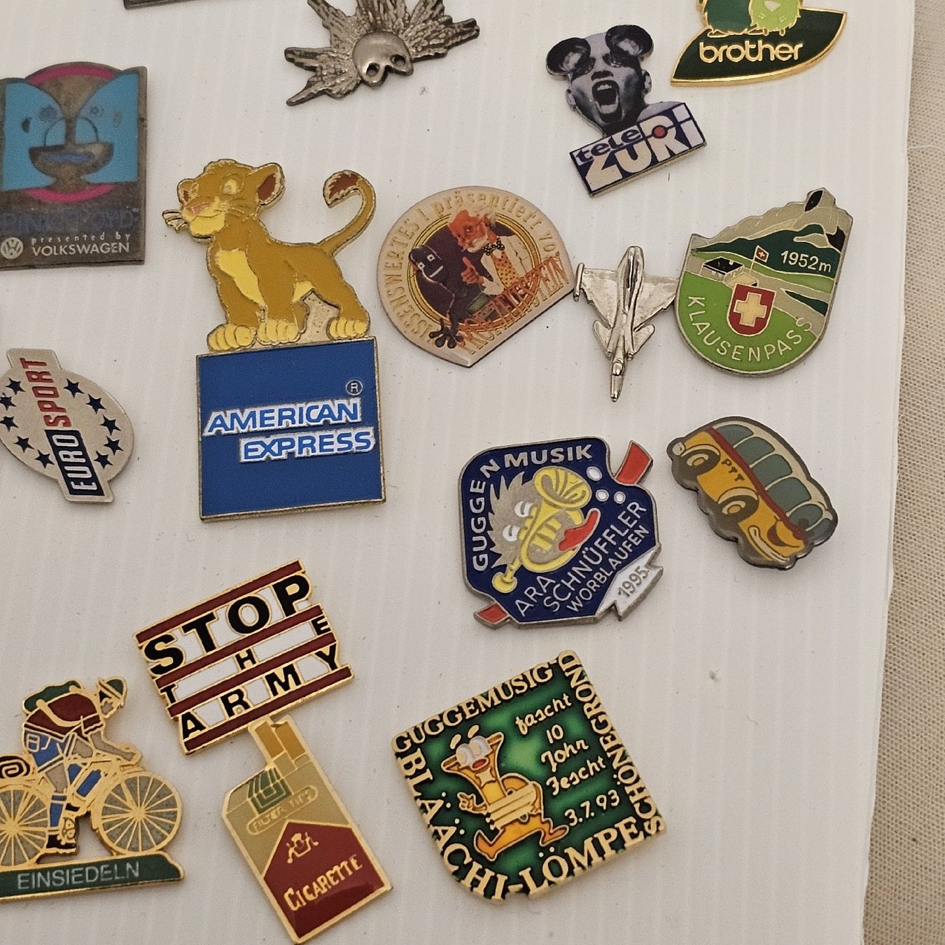 Placchette & Badge: grosse Pins Sammlung, viele verschiedene Sujets, – Nuovo (secondo la descrizione) da wolfhalden venduto da 46464646 9