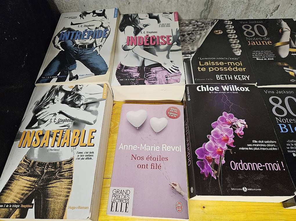Libri: Divers livres à vendre  – Usato da Collombey venduto da rubrub 4