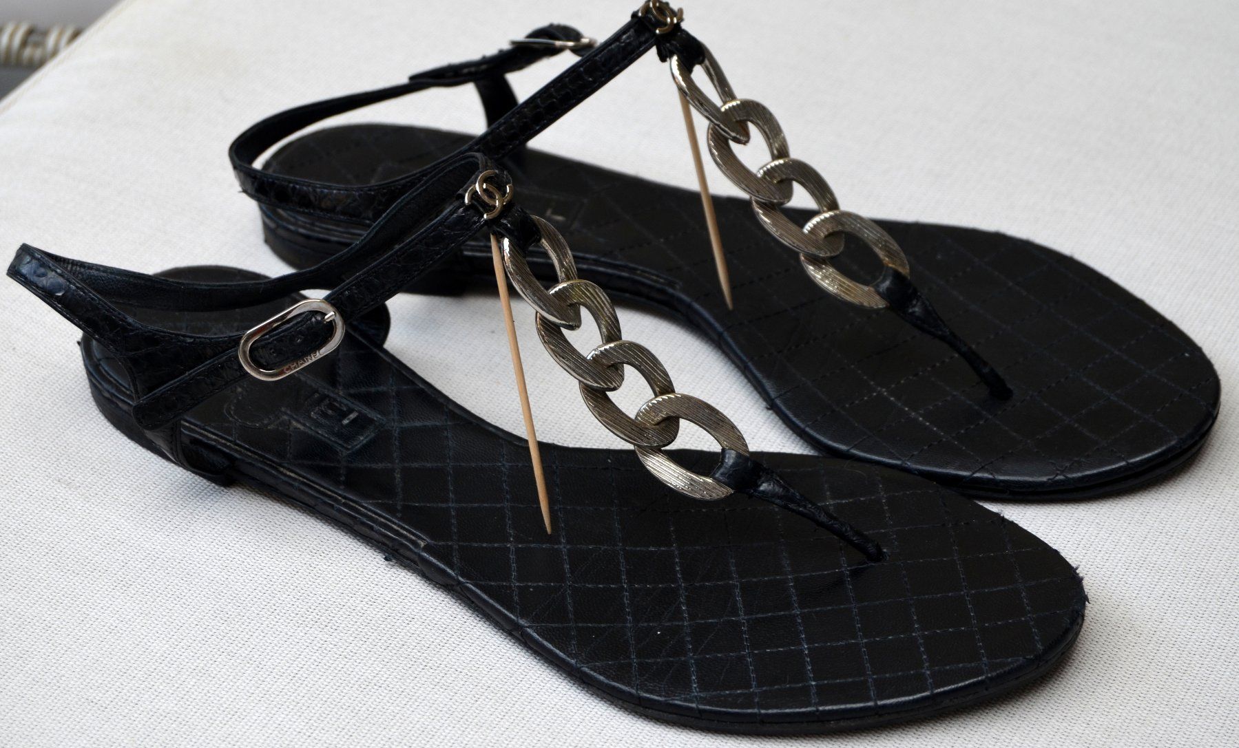Chanel Damenschuhe: Chanel Sandalen / sandales .40 – Gebraucht aus Collonges von Auganien 6