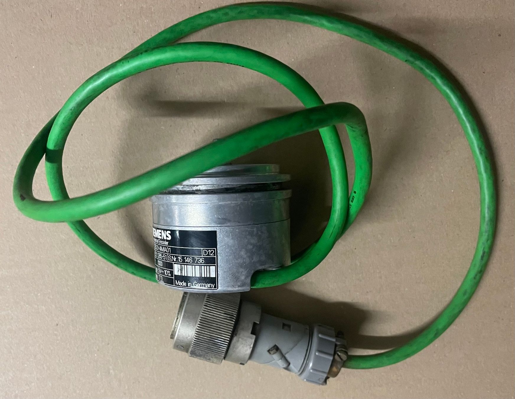Siemens Elektronikbauteile: Siemens Inkremental Encoder 6FC9320-4MA01, inkl. Kabel – Gebraucht aus Sins von 3985schluckti 2