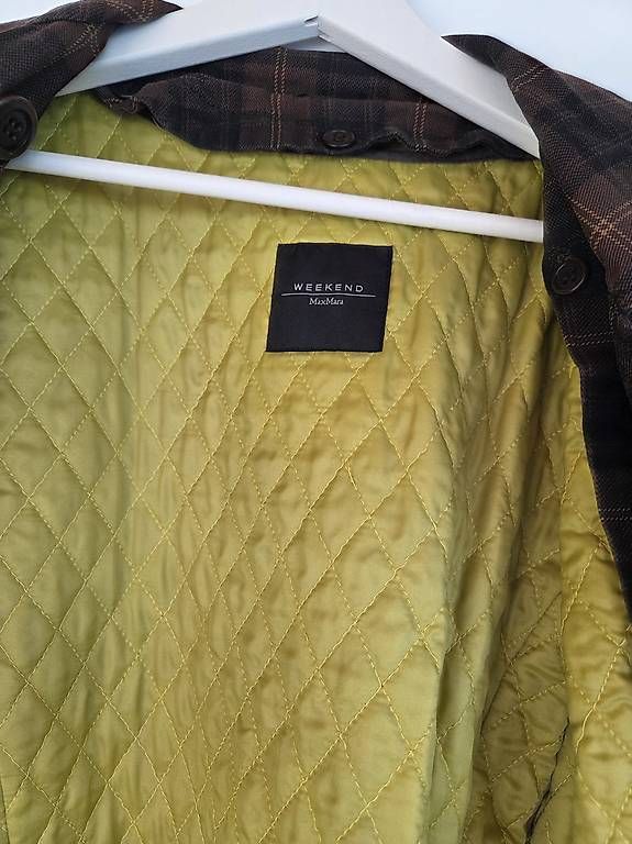 Max Mara Cappotti: Trenchcoat von Max Mara – Usato da Richterswil venduto da Cputoaster 2