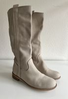 Coole, perforierte Wildleder-Cowboy Stiefel von Bagatt