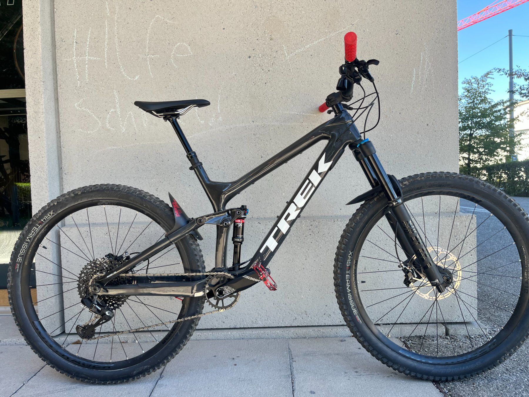 Trek Biciclette: Trek Slash 9.7 Disc Grösse L – Usato da Bülach venduto da B2RS