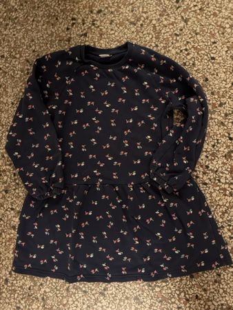 Polarn. O Pyret Kleid 128 Herbstkleid Sweatshirtkleid