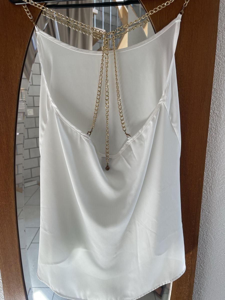 Top: Damen Top weiss mit Goldkette  – Nuovo (secondo la descrizione) da Ueberstorf venduto da ojas23 1