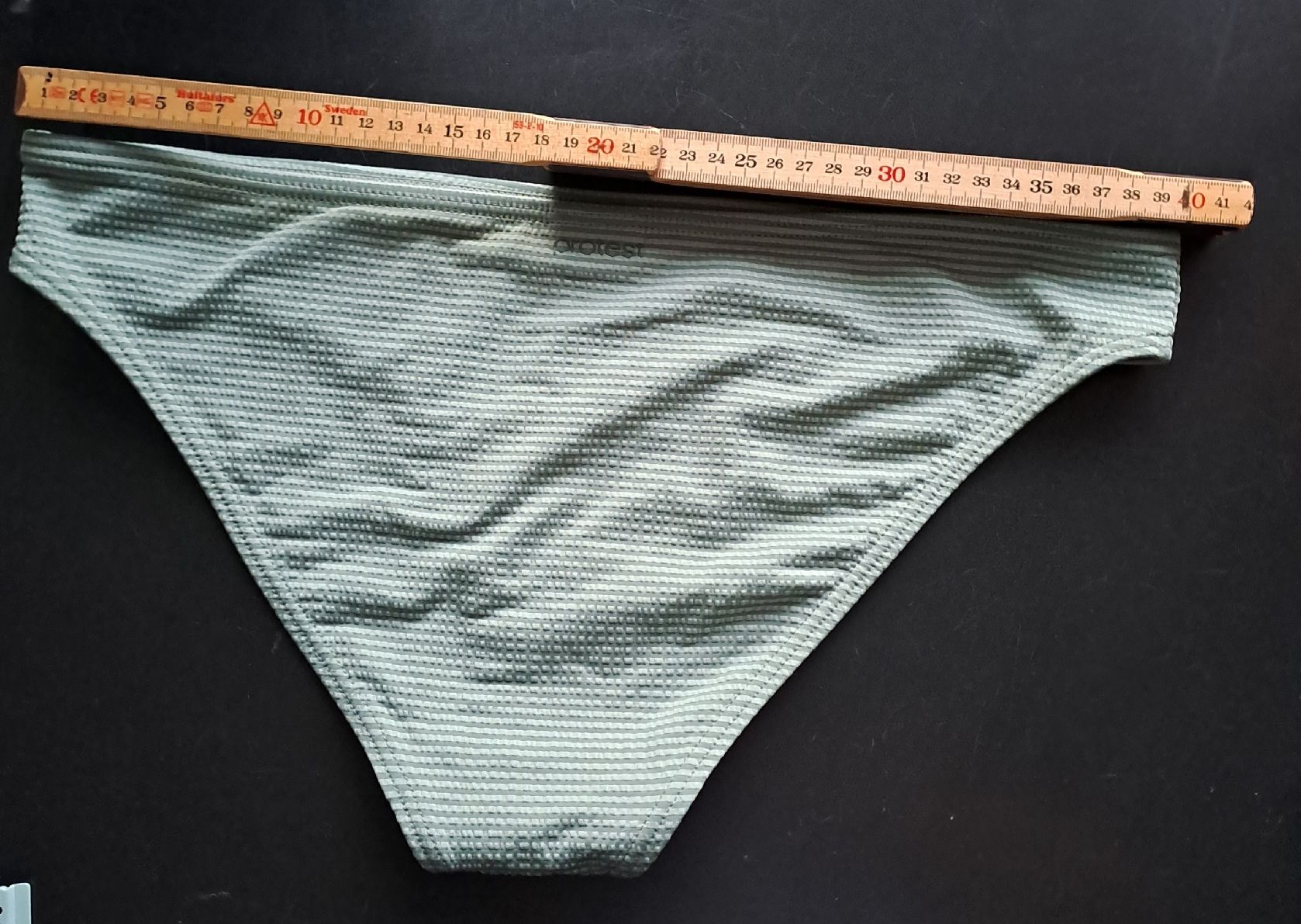 Protest Costumi da bagno & Bikini: Grüner Biniki gr. L – Nuovo (secondo la descrizione) da Rothenburg venduto da 123odermatt 3