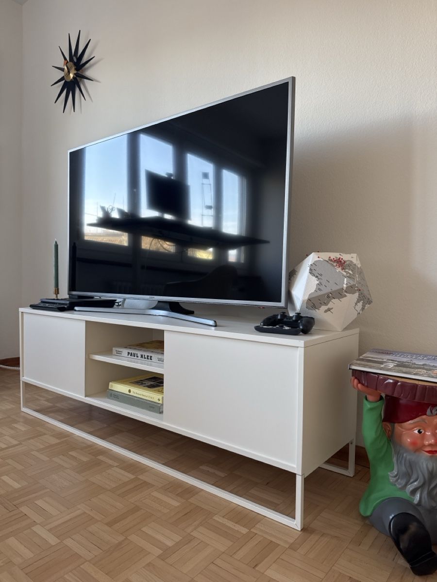 Ikea Mobili TV: TV Möbel – Usato da Zürich venduto da cla_mz9s