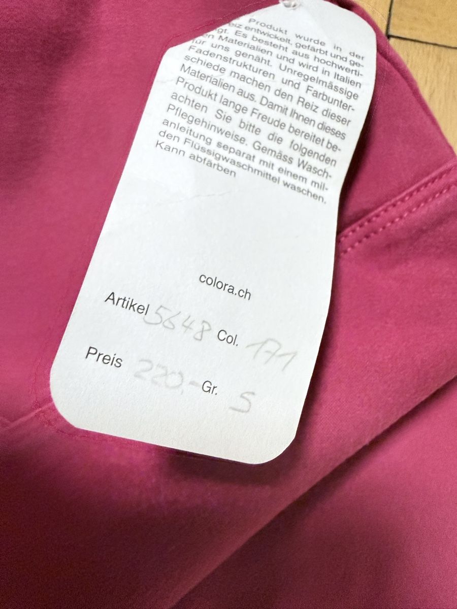 Pantaloni: Neue Damenhose, Grösse S, Farbe Himbeere – Nuovo e nell'imballaggio originale da Zürich venduto da Krikri21 2