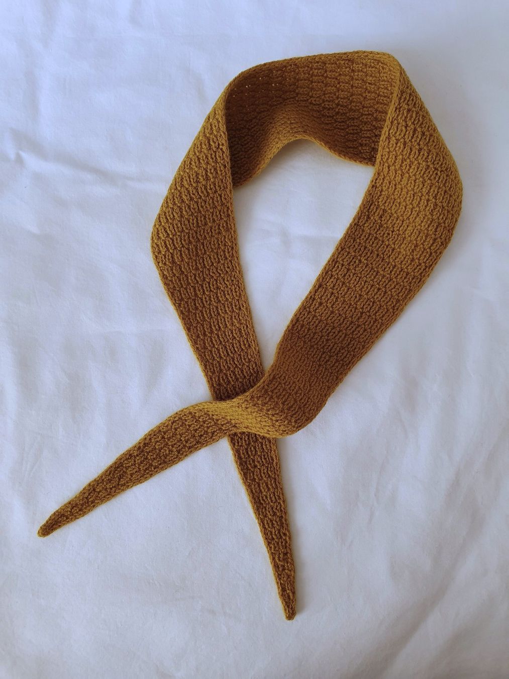 Foulards, Tücher & Schals: Mini scarf, Schal, Gestrickte Schal, Geschenk, Handgestrickt – Neu und originalverpackt aus Neunkirch von Sandramay 2