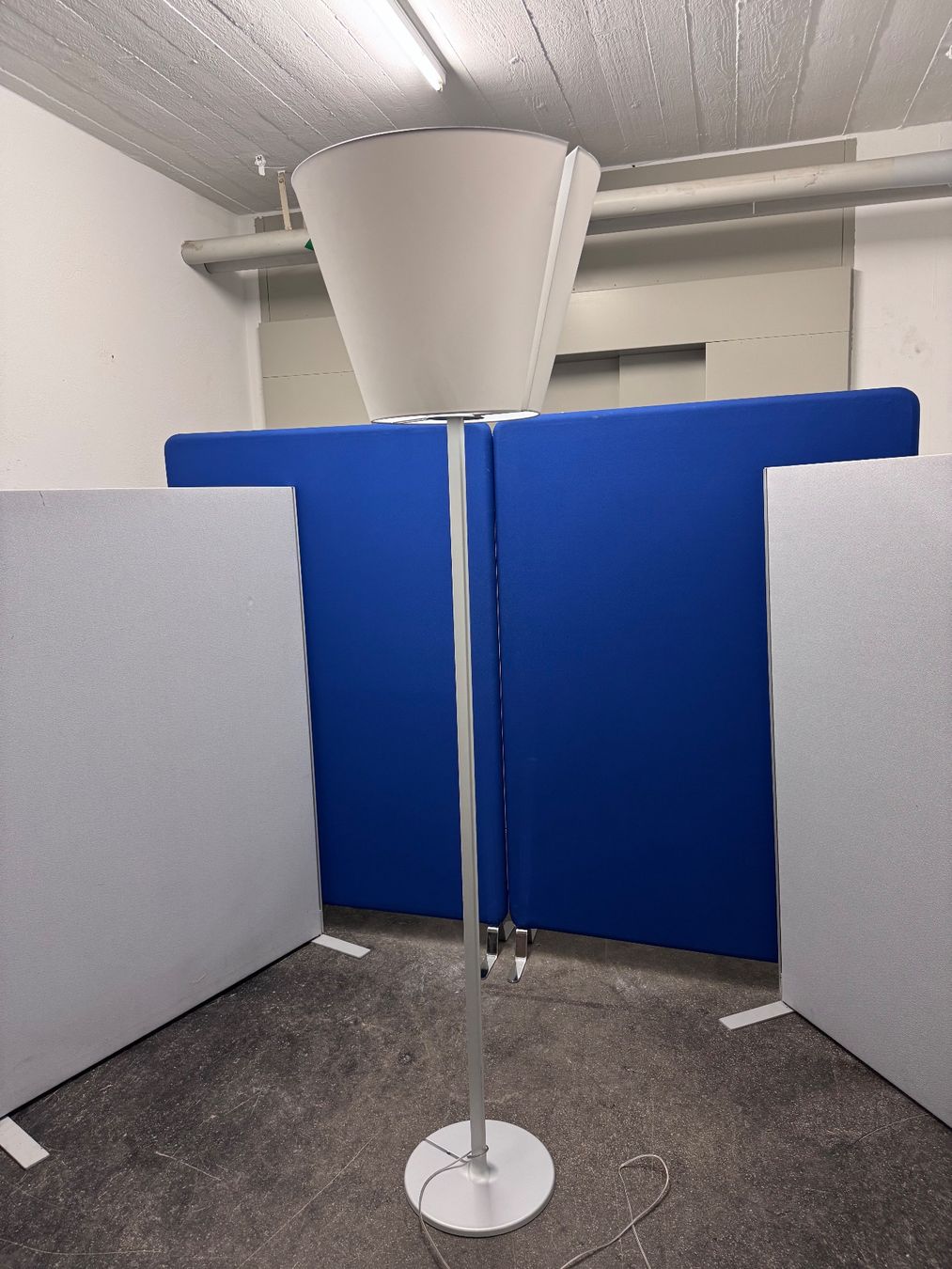 Artemide Lampade: Stehleuchte Artemide Melampo Mega Terra – Usato da Bern venduto da samryan 2
