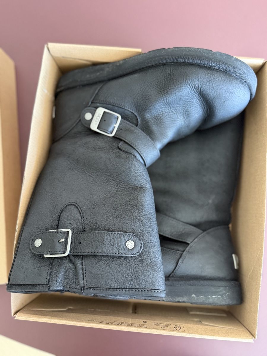 Ugg Scarpe da donna: UGG Winterboots | Leder schwarz | Gr. 39 Waterproof – Usato da Wettingen venduto da Lamadeux 4