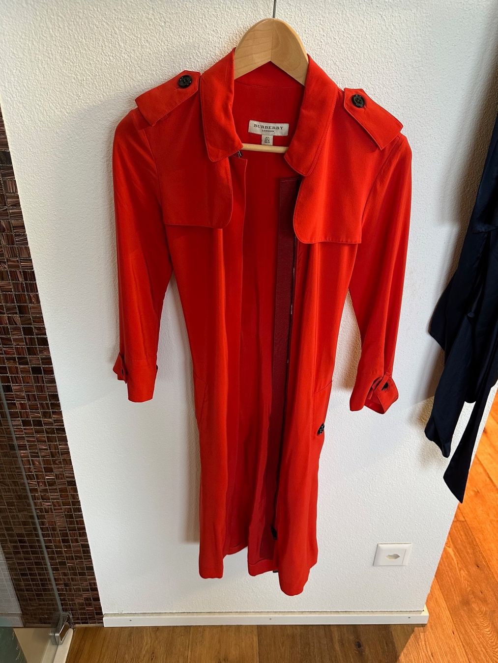 Burberry Robes: Burberry Trench Kleid - 34 – D'occasion à Hochdorf par lefaho 3