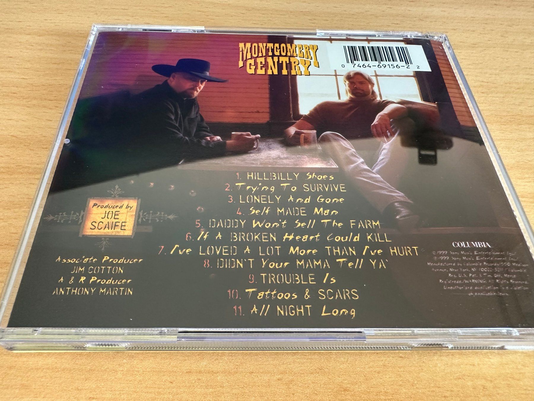 CDs: Montgomery Gentry – Tattoos & Scars – Gebraucht aus Rikon im Tösstal von Alpenmutz 1
