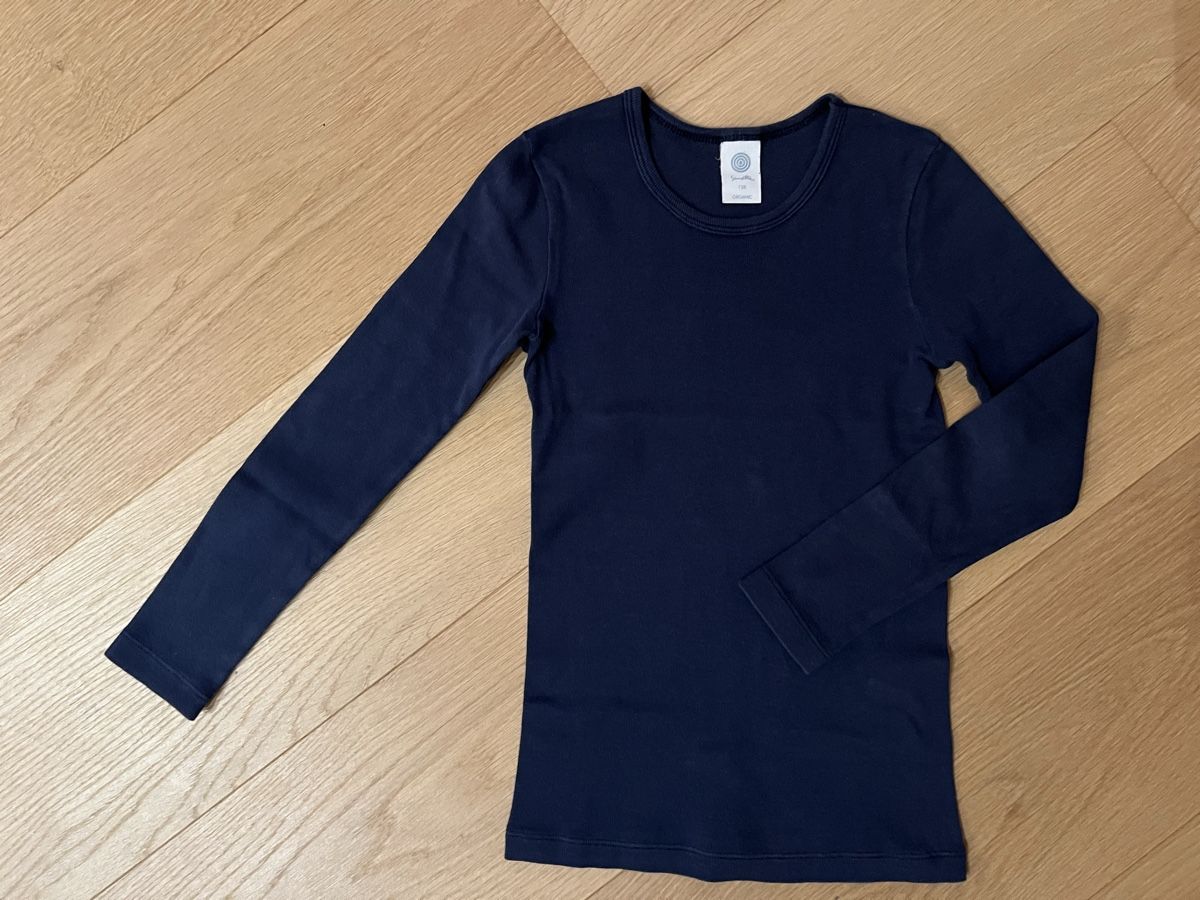 Sanetta Camicie, T-shirt & Polo: Sanetta Organic Dark Blue Long Sleeve - Size 128 – Nuovo (secondo la descrizione) da Planken venduto da R4gskL7