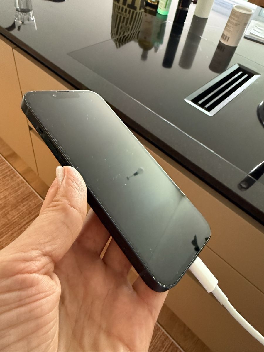 Apple Portables: iPhone 13 128 GB – D'occasion à Stäfa par fabiofi16 7