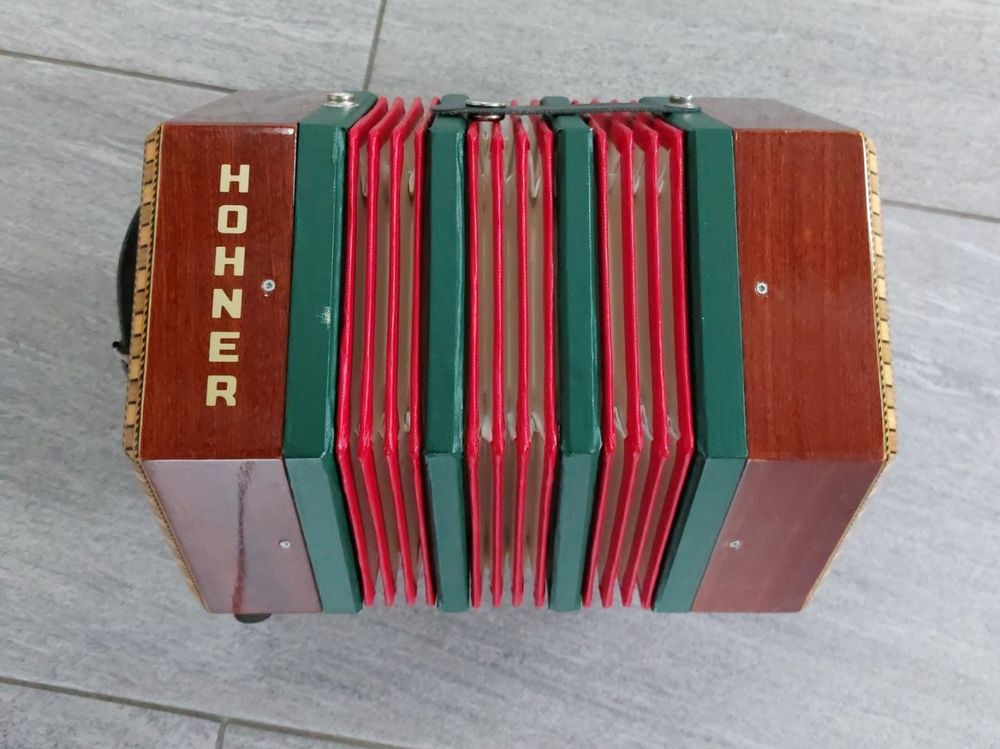 Örgeli Concertina von Hohner Kaufen auf Ricardo