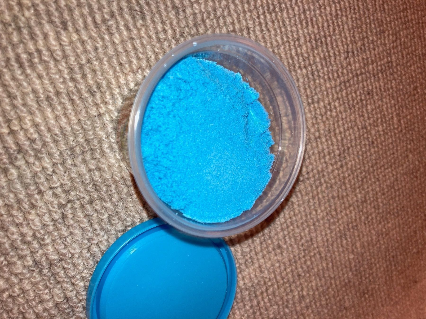 Spielzeuge: kinetischer Sand – Gebraucht aus Fislisbach von secondhandF 1