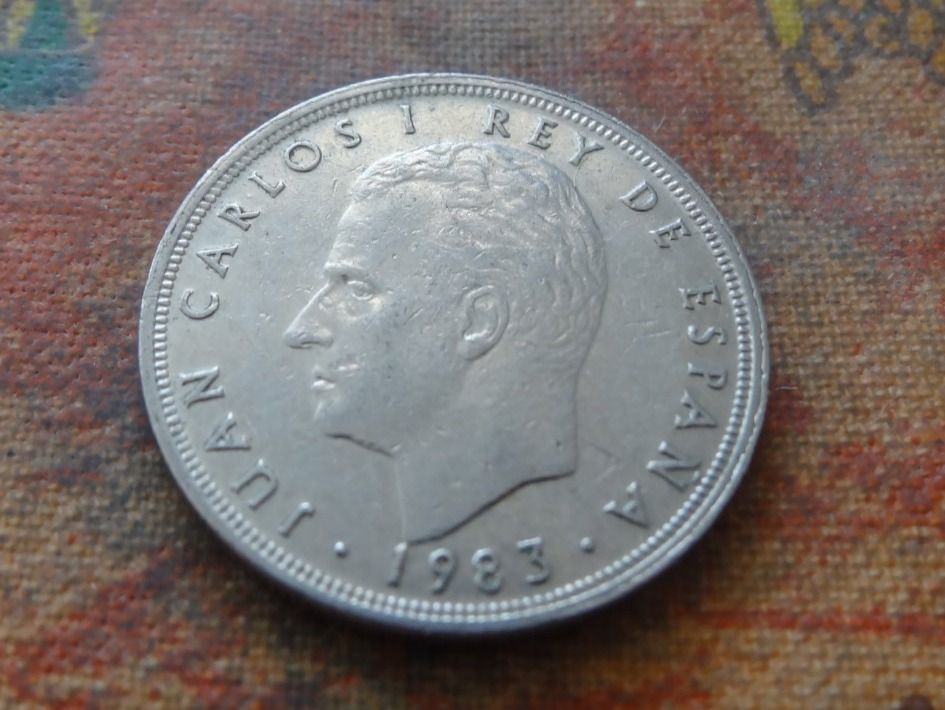 Alle Münzen: ESPAGNE  5  Pesetas  1983  (Z) – Gebraucht aus Romanel-sur-Lausanne von Swift13