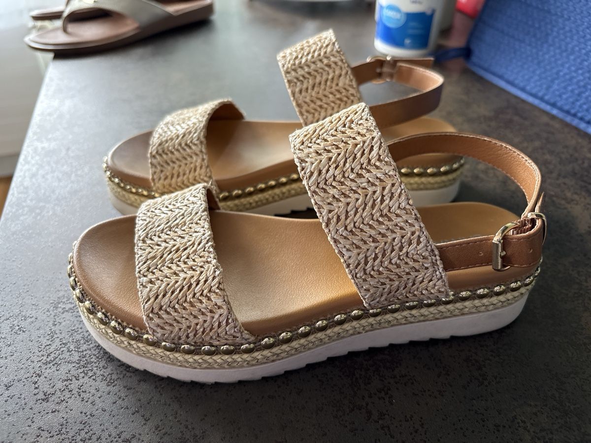 Scarpe da donna: Sandalen  – Usato da Kerns venduto da mueller71 1