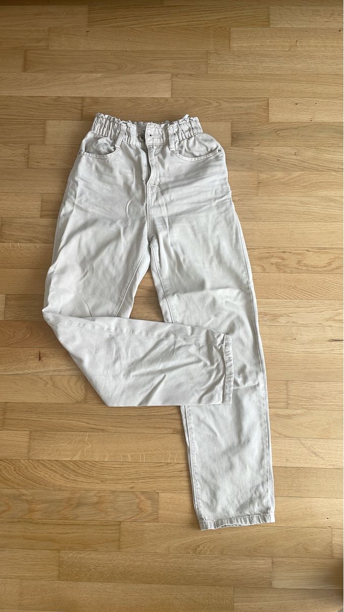Pull&Bear Pantaloni: Locker geschnittene Hose, Grösse S – Usato da Wil SG venduto da Miwil
