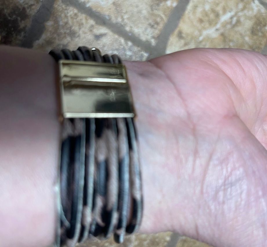 Bracciali & Braccialetti: Bracciale leopardato, nuovo! – Nuovo (secondo la descrizione) da Gordevio venduto da LanaZimm 6