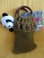 Puppen-Tasche grün 25x17cm. Makramée.Spielen