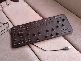 Loupedeck+ Fotobearbeitungskonsole – Adobe Lightroom & Photo