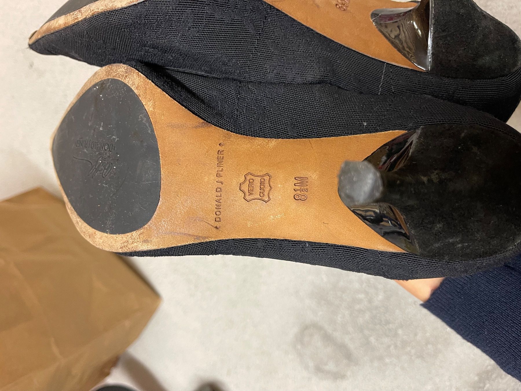 Scarpe da donna: Elegant Black Pumps – Nuovo (secondo la descrizione) da Zürich venduto da Alpen209 2